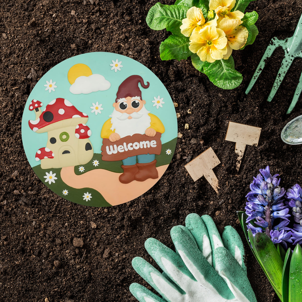 “Welcome Gnome” Garden Stepping Stone #S1002